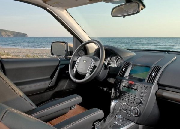 Land Rover Freelander 2