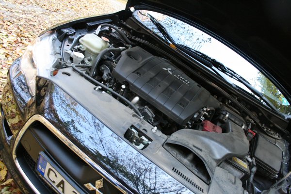 Mitsubishi Lancer Sportback MIVEC DI-D