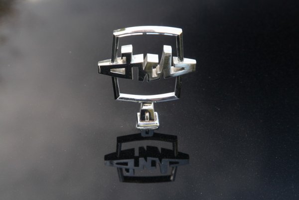 ЗИЛ-41045 e и най-рядката от съветските правителствени лимузини - от него са произведени само 43 бройки. Днес са колекционерска рядкост и цените им постоянно растат. В момента се продава екземпляр в далеч не идеално състояние за 37 милиона рубли, или около 410 000 евро. 
