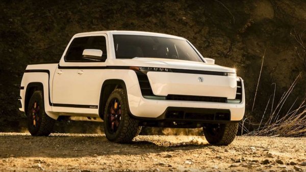 Американска компания от щата Охайо, собственост на Workhorse Group (виж следващата снимка). Лордстаун е бивш завод на General Motors, преоборудван сега за производство на електрически пикапи. Първият модел, наречен Еndurance, бе показан пред публика, но още не е на пазара.

Текуща цена на акциите: 16.8 долара
Най-висока цена на акциите: 31.8 долара
Разлика между сегашната и най-високата: -47% 
Общо акции: 165 милиона
Пазарна капитализация: 2.77 милиарда долара
Нетен дълг: 0
Приходи за последните 12 месеца: 0
Оперативна печалба: 0