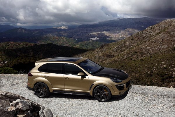 Porsche Cayenne Turbo Vantage Gold от Topcar 