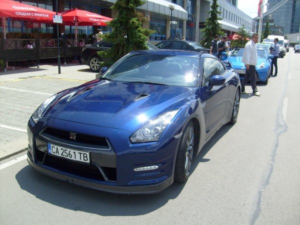 Тест драйв на GT-R и 370Z Cabriolet