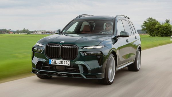 Този супер-SUV, базиран върху BMW X7, е пласирал вече две бройки у нас. Една се предлага от "М-Кар Премиум" за 414,471 лева. 
