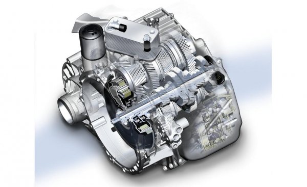 След 2011 ситуацията се пооправи и повечето проблемни агрегати бяха модернизирани. Но лошият спомен остана. 
Впрочем повечето от споменатите проблеми се срещат и у други шкоди от този период, най-вече при Superb. 
На снимката: 7-степенната DSG трансмисия със сухи съединители означаваше почти сигурен проблем в по-ранните си години
