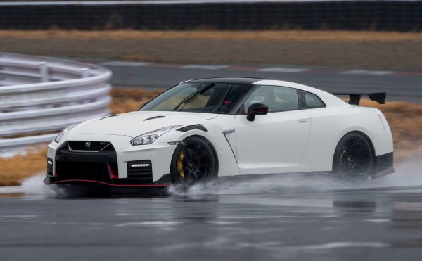 Nissan GT-R Nismo