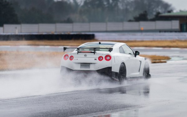 Nissan GT-R Nismo