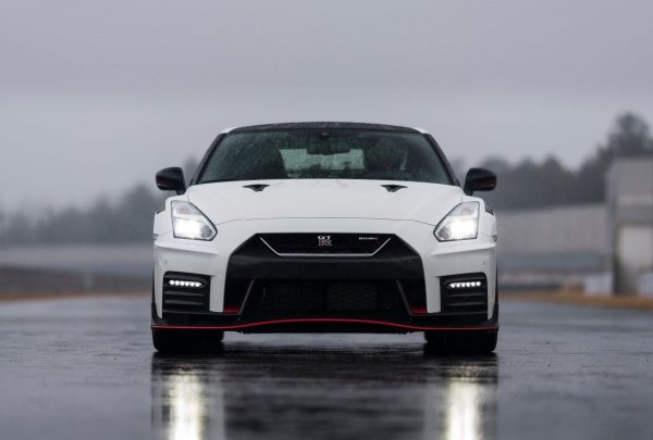 Nissan GT-R Nismo