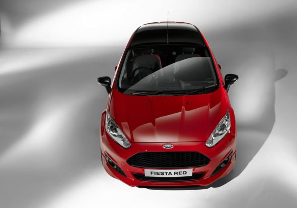  Ford Fiesta Red и Ford Fiesta Black