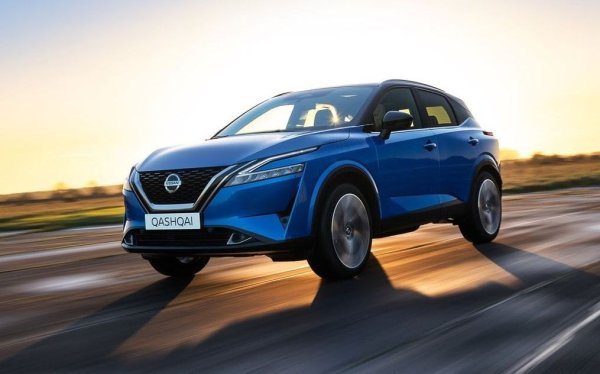 Пазарен дял: 2.6%
Продажбите на Nissan са почти наполовина от тези през същия период на миналата година (-48%, с 407 автомобила по-малко). Най-продаван модел все така си остава Qashqai, но се усеща липсата на X-Trail в гамата. 
 
Най-популярни модели: Qashqai - 385, Juke - 30, Micra - 21
