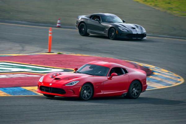 SRT Viper излиза на пазара в Европа