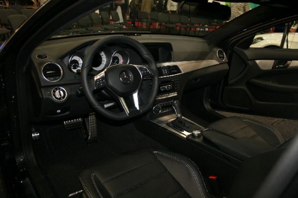 Автосалон София 2011