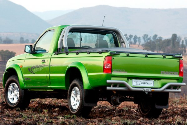 Основната разлика от предишните поколения е, че за първи и последен път в историята на пикапите на марката, известни като B-Series, техен представител е оборудван с V6 двигател. Като цяло обаче Drifter остава незабележим дори за феновете на тунинга, а малко по-късно – в средата на 2000-те години интересът на Ford към сътрудничеството с Mazda охладнява.