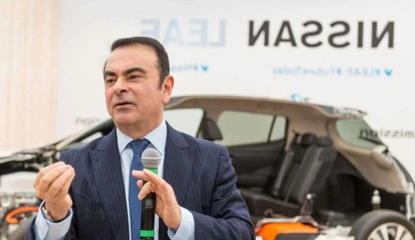 "Ни най-малко. Откровено казано, бях видял признаците още преди това. Когато Nissan навлезе в Китай през 2003 и построи заводи там, само за броени години тези заводи станаха най-добрите в цялата ни мрежа. И като производителност, и като качество, и като ефективно време за достигане на продуктите до пазара. Китайците имат много дисциплинирана работна ръка, и са много твърдо решени да са конкурентни. Така че тази индустрия в следващите две десетилетия ще трябва да се съобразява с китайския талант и китайското ноу-хау". 
