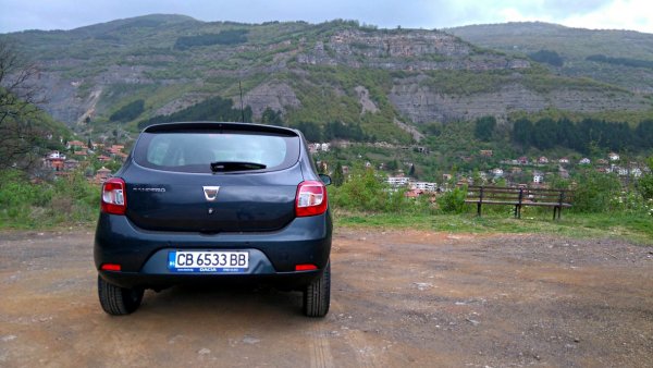 Dacia Sandero TCe 90 с трансмисия Easy-R
