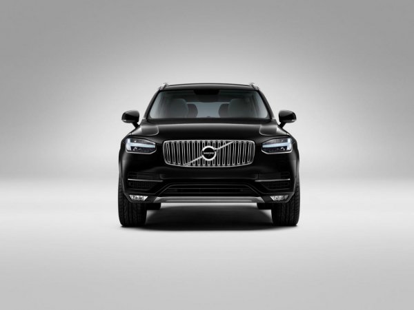 Volvo XC90 First Edition 