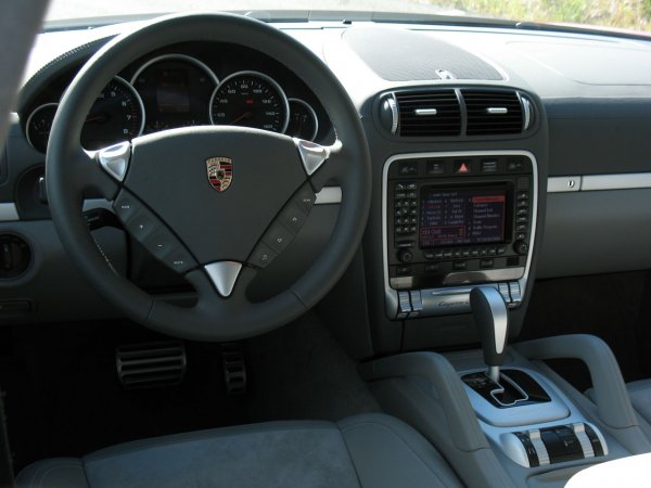 Porsche Cayenne GTS