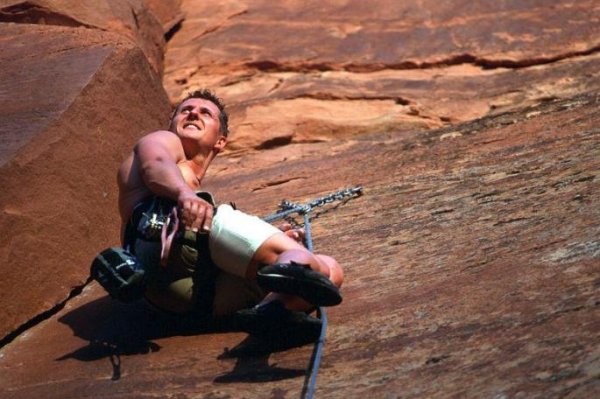 ИЗВЪН ПИСТАТА // Германецът си признава, че търси тръпка в живота извън Формула 1, но трудно я намира.