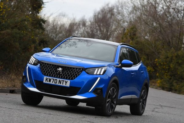 Около 24% спад за Peugeot спрямо 2019, но пък продаваните сега модели са с отчетливо по-висок марж на печалба. Кросоувърът 2008 изпреварва Boxer като най-популярен модел. 

Най-продавани модели:
Peugeot 2008 - 230
Peugeot 208 - 189
Peugeot Boxer - 162
Peugeot 3008 - 147
Peugeot 308 - 98

Други: Partner - 93, Rifter - 85, Peugeot 5008 - 68, Peugeot 301 - 30, Peugeot 508 - 22, Peugeot 108 - 11, Еxpert - 14

