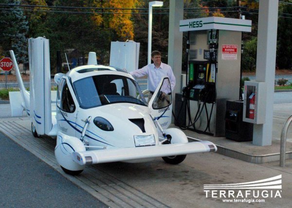 Transition Terrafugia - Първата летяща кола 