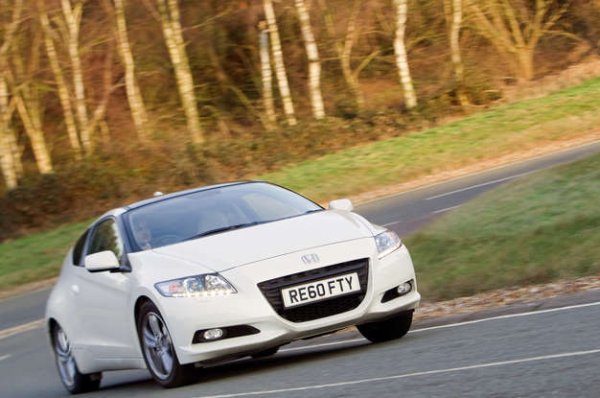 Този модел препраща към един от най-големите спортни хитове на Honda, като шасито му е разработено съвместно с японски асове на дрифта и е пълен с модерни технологии. Лоша шега на CR-Z обаче изигра фактът, че този модел предлга различни функции. За разлика от вдъхновяващото купе CR-X на Honda, CR-Z беше хибрид, както по характеристики, така и по характер. Този модел не беше забавен нито за бърза каране, нито за дълго, икономично и удобно пътуване.