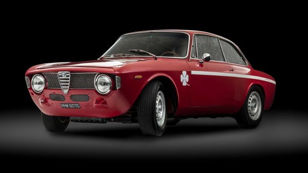 Alfa Romeo Giulia GTA 1300 Junior (1968 година)