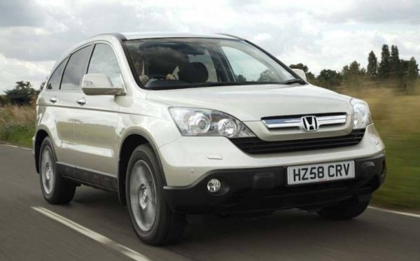 Второто поколение CR-V е истински работен кон, който винаги стартира, не изисква твърде много внимание и продължава да служи на собственика си десетилетия.

Най-добър мотор: 2.0 i-VTEC K20A

Пробег до основен ремонт: 400 000+ км

Окачване: просто и надеждно.

Задвижване на всички колела: истинско, със съединител.
