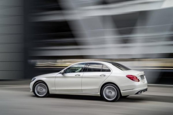 Mercedes-Benz C-Class 