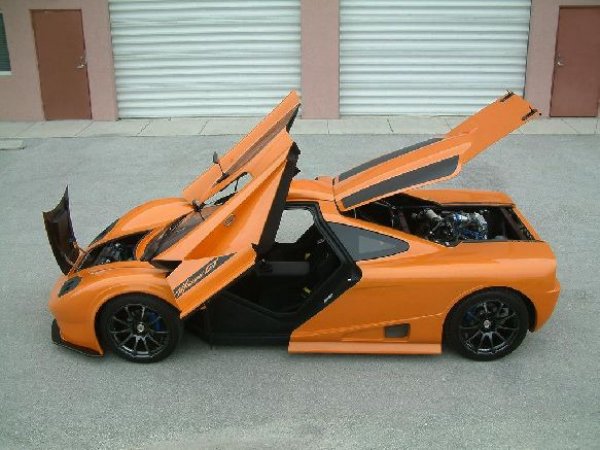 DDR Motorsport и тяхната Miami GT - доработка, която преобразява Toyota MR-2, като McLaren F1.