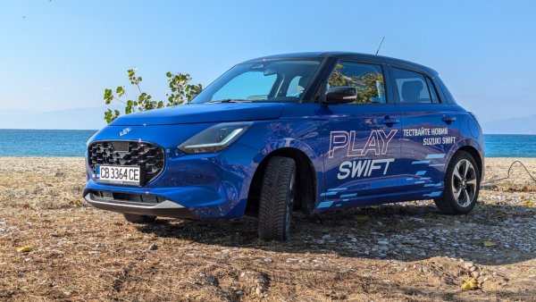 Спрямо 2024: -6% спад
Вносителят на Suzuki загуби два ключови модела миналата година - бестселъра Jimny и достъпния Ignis, така че тези 6% спад са съвсем резонни. Обновяването на Swift, при което четирицилиндровият мотор бе заменен с трицилиндров, също не улеснява продажбите. В момента марката има само три реални модела на българския пазар, ако не броим ребрандираните тойоти Across и Swace, които са само временен трик за понижаване на общите емисии. 

Най-продавани модели:
Suzuki Vitara - 358
Suzuki Swift - 236
Suzuki S-Cross - 221
Suzuki Swace - 34
