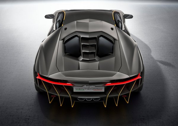 Centenario LP770-4 