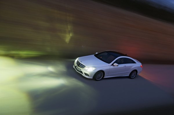 Mercedes-Benz E-Class Coupe 2010