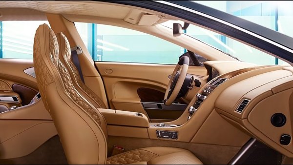 Седанът споделя платформата си с DB9 и Rapide и се задвижва от 5,9-литровия V12 на Aston Martin, който произвежда 550 к.с. Ускорението от 0 до 100 км/ч отнема 4,4 секунди, като от специалния модел са произведени само 120 бройки.