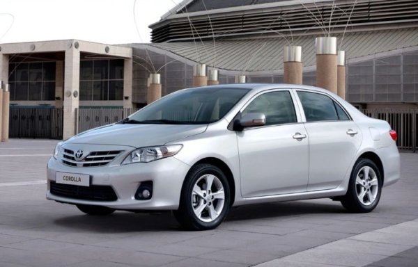 Въпреки значителната си възраст, Toyota Corolla продължава да бъде търсена на вторичния пазар в Обединеното кралство. В същото време настоящите собственици на тази кола (27%) не са твърде доволни от надеждността на модела. Те съобщават за проблеми със скоростната кутия, каросерията и климатика. Почти всички коли обаче са били в движение, като повредите са отстранени в рамките на деня, а средната цена на ремонта е била около 50 британски лири