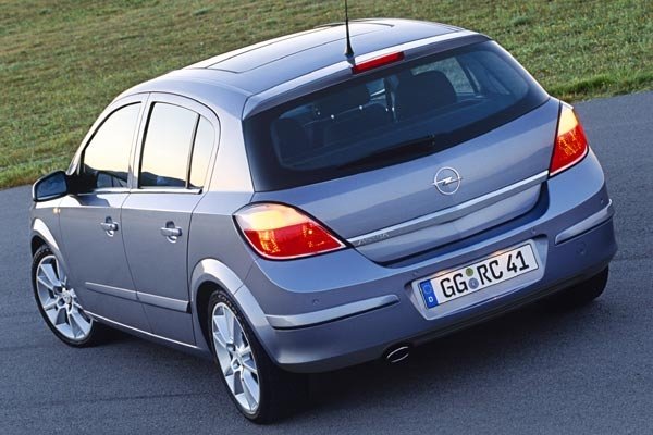 Opel Astra (facelift 2006)