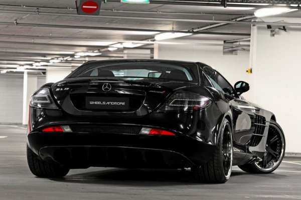 McLaren Mercedes SLR 722