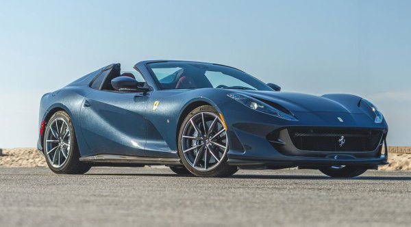 Очакванията бяха интересът към поостарелия вече 812 да намалее още миналата година. Вместо това тогава продажбите счупиха рекордите, но сега вече вървят надолу - на практика са наполовина под тези през първото полугодие на 2021. Една бройка е регистрирана в България. 
