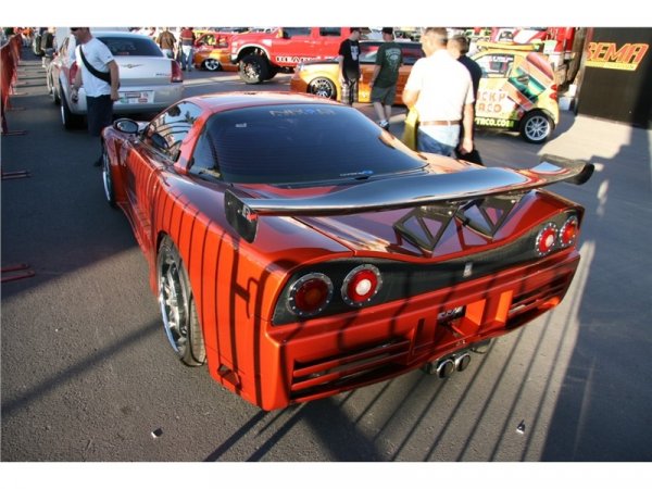 Външно доработена Acura NSX / Honda NSX