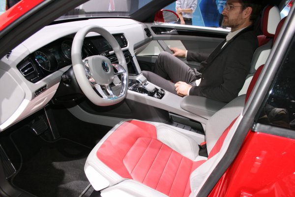 Женева 2012 / VW Cross Coupe