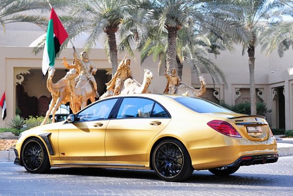 Rocket 900 Desert Gold Edition 