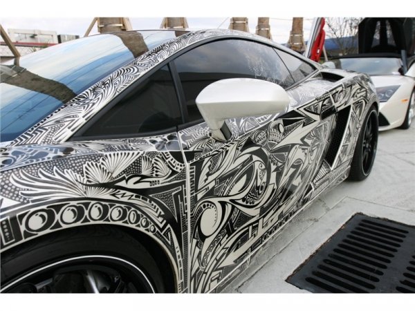 Уникална оптична доработка на Lamborghini Gallardo, дело на дизайнера Jona Cerwinske