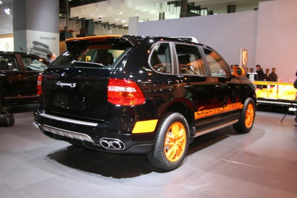 Porsche Cayenne S Transsyberia / Автомобилен салон Париж 2008