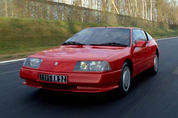 Това е наследникът на Alpine A310 през 80-те години на миналия век. Той перфектно илюстрира "войната" на автомобилния дизайн в Европа по онова време, конкурирайки се с производители като Porsche. Този автомобил може да се похвали с над 150 к.с. и да ускори от 0 до 100 км/ч за по-малко от 7 секунди.

Renault Alpine GTA е по-широк и по-дълъг от A310, а двигателят му е 2,8-литров бензинов V6, въпреки че от 1985 г. нататък се предлага и 2,5-литров V6 с турбокомпресор. С течение на времето са представени ексклузивни версии като Mille Miles и LeMans.
