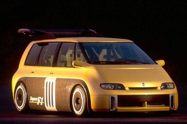 Едно от най-щурите творения в автомобилната история. Този миниван е представен в средата на 90-те години на изложението в Париж, като целта му е да отбележи първото десетилетие от производството на френския модел. Създаден е в сътрудничество с Matra.

Това е миниван с двигател от Формула 1. По-точно, двигателят е от Williams FW15C - 3,5-литров V10 с мощност 800 к.с. Автомобилът може да се похвали и с шаси от въглеродни влакна.
