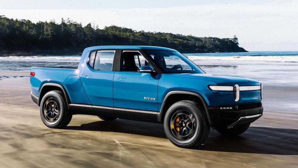 Първите серийни екземпляри на пикапа Rivian R1T вече излизат по пътища и някои от тях са боядисани в този нюанс, който изглежда перфектен за този модел. Той е по-ярък и по-смел от скучните тъмни цветове, с които сме свикнали и помага на електрическия R1T наистина да блести. Цената му обаче не е никак малка &ndash; 2500 долара.
