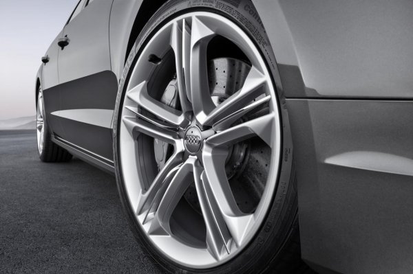 Обновените Audi A8/S8