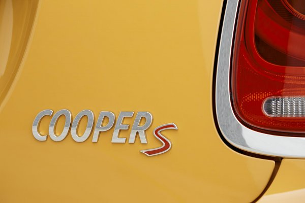 Новото MINI