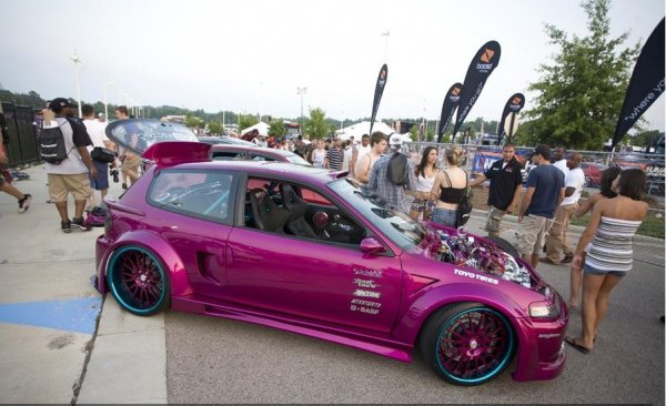 Тунинг изложението HIN Night Shift в Северна Калифорния