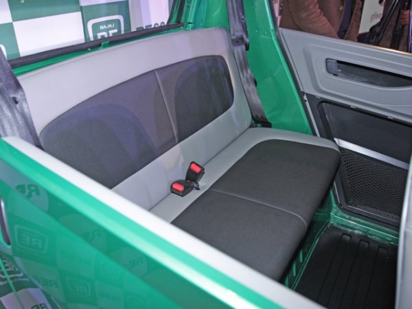 Bajaj Auto RE60 - новата най-евтина кола в света