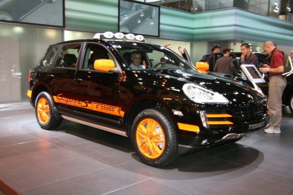Porsche Cayenne S Transsyberia / Автомобилен салон Париж 2008