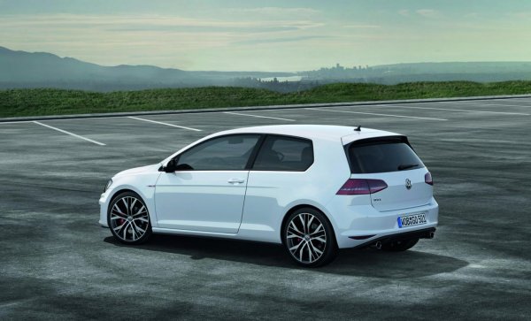 Volkswagen Golf VII GTI 